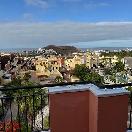255 Charming Attic Cristianos Amazing View Плайя-де-лас-Амерікас