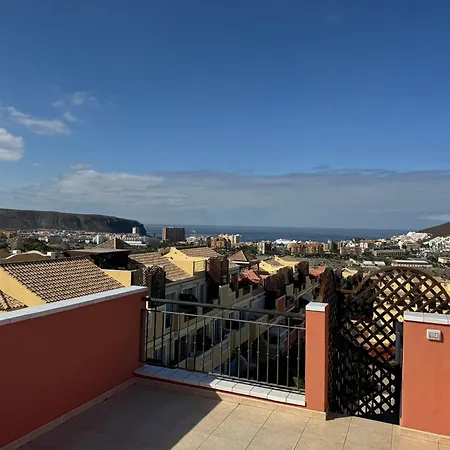 255 Charming Attic Cristianos Amazing View * Плайя-де-лас-Амерікас