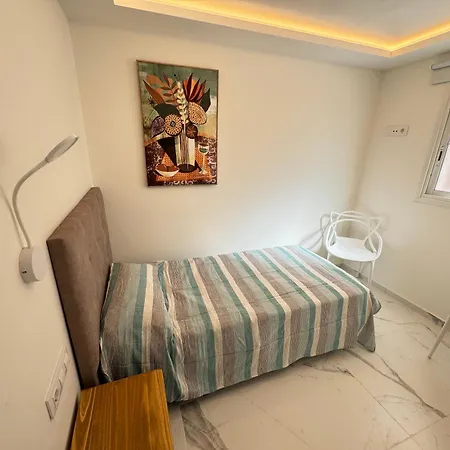 255 Charming Attic Cristianos Amazing View Апартаменти